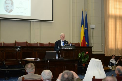 Mihai Eminescu comemorat la Academia Română Poza 297240