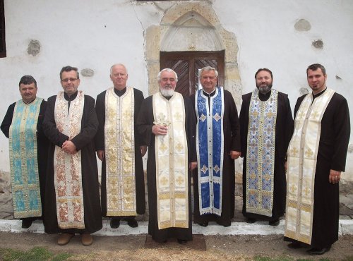 Activităţi pastorale la biserica voievodală din Crişcior, Hunedoara Poza 78498