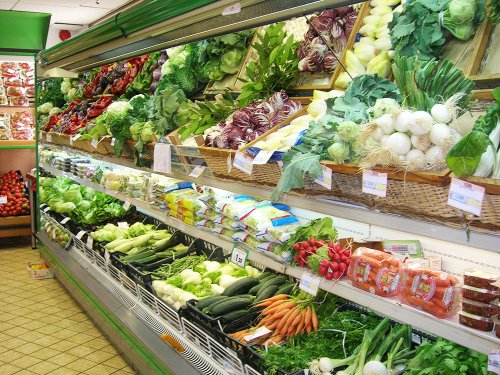 Mai multe legume româneşti în marile magazine Poza 78291