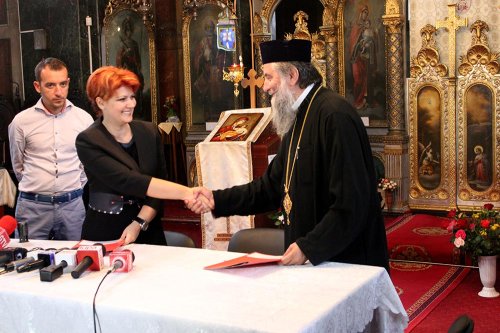 Acord privind amenajarea terenului Bisericii „Sfântul Ilie“ din Craiova Poza 78258
