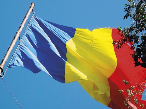 Din istoria drapelului românesc Poza 78141