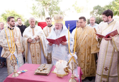 A fost sfinţită biserica Parohiei Roşu II din Ilfov Poza 78119