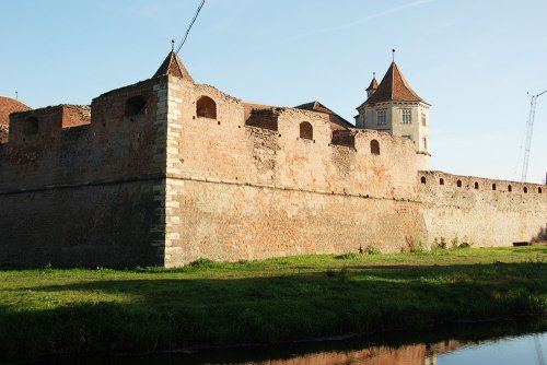 Cetatea din Făgăraş, printre cele mai frumoase castele din lume Poza 78070