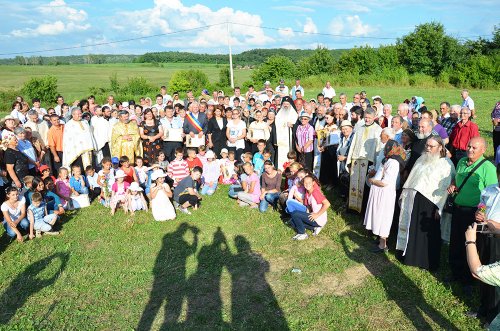 „Dintr-un anumit punct de vedere, acest sat începe să existe cu adevărat“ Poza 77930