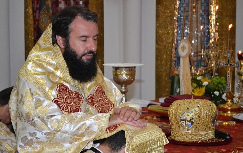 Clerici noi în Episcopia Caransebeşului Poza 77716