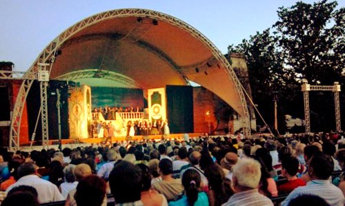 O nouă ediţie a festivalului de operă şi operetă la Timişoara Poza 77234
