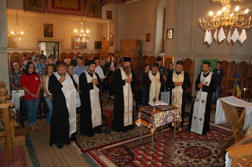 Asociaţia Tineretul Ortodox Român are o nouă filială la Bucecea Poza 77106