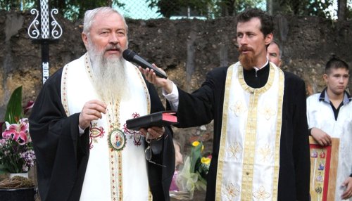 Hram la Parohia „Sfântul Alexandru“ din Cluj-Napoca Poza 77043