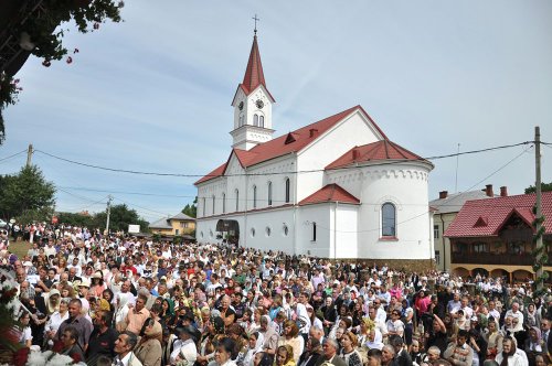 Jertfa credincioşilor din Ilişeşti, încununată cu slujba Sfinţirii Poza 77021