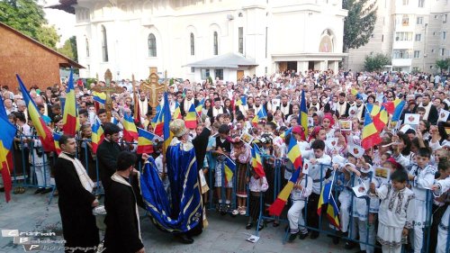 Moineşteni în rugăciune pe „Calea Sfinţilor“ Poza 76863