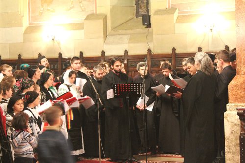Cursuri de muzică bizantină la Centrul de Copii şi Tineret „Sfântul Sebastian“ din Braşov Poza 76539