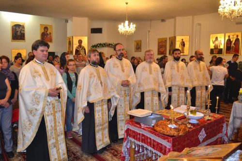 Conferinţă dedicată Sfinţilor Martiri Brâncoveni la Varese, Italia Poza 76390