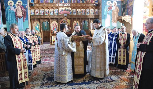 Preoţii pensionari, cinstiţi la Sibiu Poza 76339