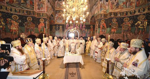 Sfântul Constantin Brâncoveanu a revenit la ctitoria sa de suflet Poza 76213