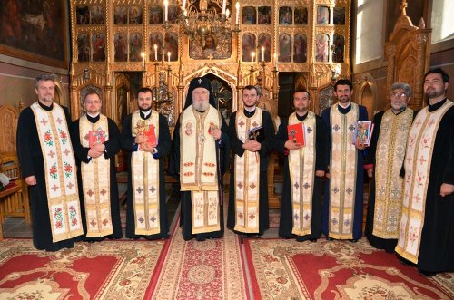 Hirotesii întru duhovnic în Arhiepiscopia Târgoviştei Poza 76111