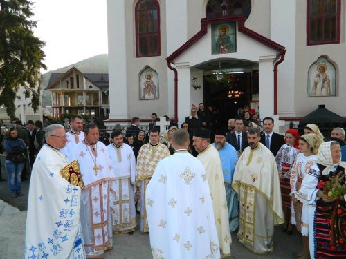 Cercul pastoral Telciu, în Parohia Coşbuc Poza 76100