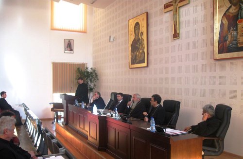 Conferinţe preoţeşti în Protopopiatele Cluj I şi Cluj II Poza 75831