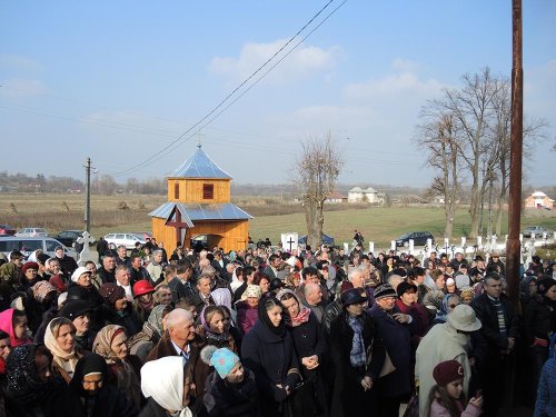 „O singură cale avem spre mântuire, cea a iubirii faţă de Dumnezeu şi faţă de oameni“ Poza 75756