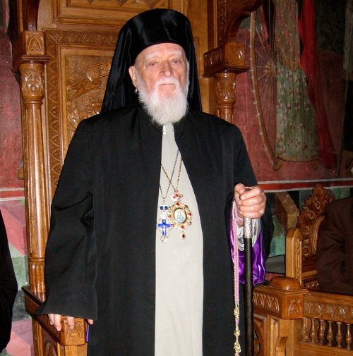 Arhiepiscopul Eftimie Luca a trecut la Domnul Poza 75745
