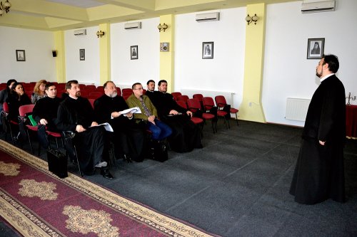 Adunarea generală CAE a Episcopiei Caransebeşului Poza 75691