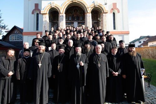 Conferinţe preoţeşti de toamnă în Episcopia Maramureşului şi Sătmarului Poza 75684