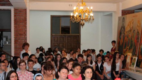 Conferinţă despre utilizarea echilibrată a internetului la Biserica Iancu Vechi-Mătăsari Poza 75469