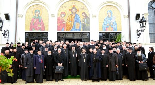 Conferinţă pastoral-misionară pentru clericii din Prahova Poza 75411