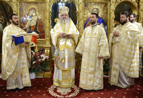 Arhipăstorul din Mira Lichiei, sărbătorit la Catedrala Patriarhală Poza 75092