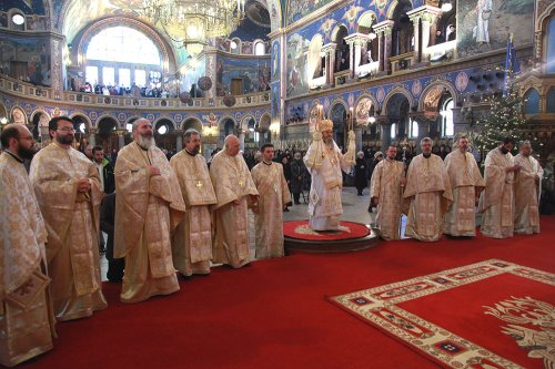 Liturghii arhiereşti în Transilvania, în prima zi din an Poza 74648