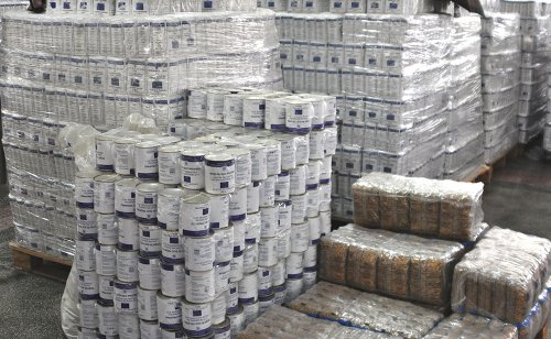 Autorităţile reiau distribuţia ajutoarelor alimentare de la UE Poza 74622