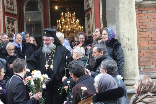 Sfânta Liturghie la Paraclisul „Sfântul Ilie“ Poza 74630