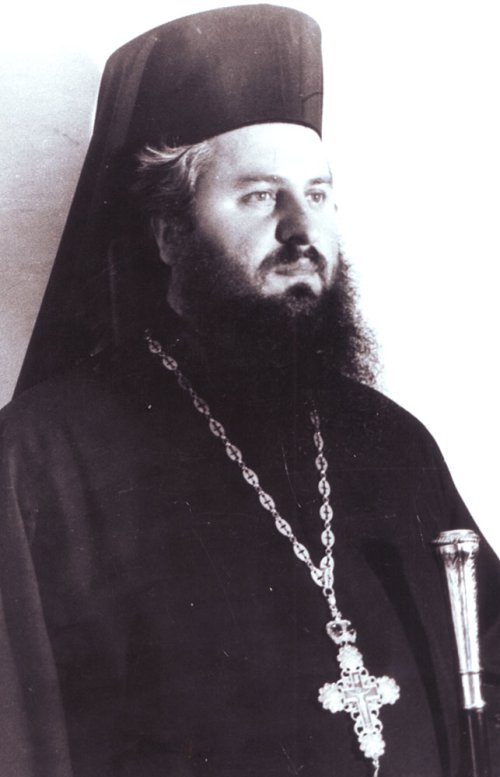Arhimandritul Teofil Panait, în slujba Aşezămintelor Româneşti din Ţara Sfântă Poza 74594