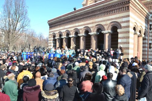 Boboteaza în Arhiepiscopia Târgoviştei Poza 74593