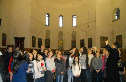 Cateheze la Catedrala Episcopală din Slatina Poza 74486