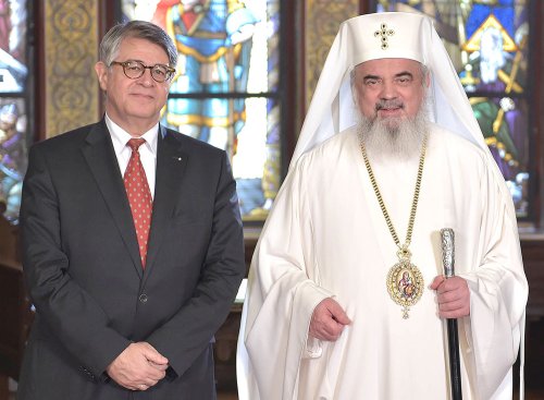 Ambasadorul  Greciei la Bucureşti în vizită la Patriarhia Română Poza 74331