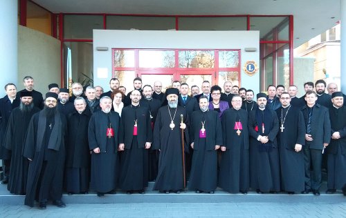 Adunarea Eparhială a Arhiepiscopiei Alba Iuliei Poza 74092