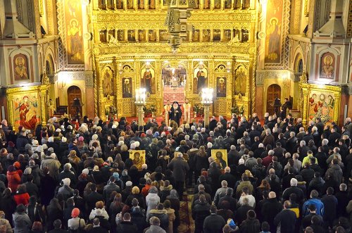 Slujiri arhiereşti la Timişoara, Zădăreni şi Caransebeş Poza 73996