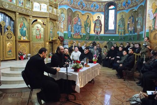 Conferinţă la Biserica militară „Sfântul Gheorghe“ din Bacău Poza 73404