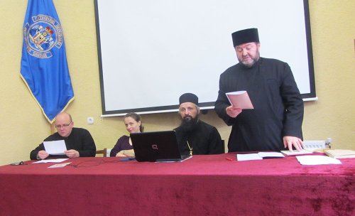 Simpozion despre literatura religioasă, la Braşov Poza 73276