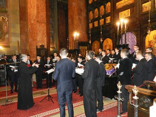 Concert de muzică bisericească în Catedrala Reîntregirii din Alba Iulia Poza 72966