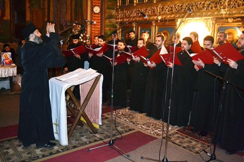 Corul Kinonia al Episcopiei Severinului va concerta la Arad Poza 72562