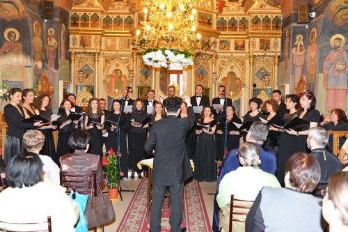 Concertul pascal „Bucuria Învierii“ la Biserica „Sfântul Nicolae“ - Dintr-o Zi Poza 72446