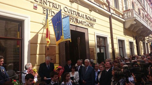 Un nou spaţiu al culturii române la Cernăuţi Poza 72174
