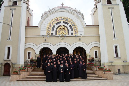 Conferinţă preoţească la Timişoara Poza 71909