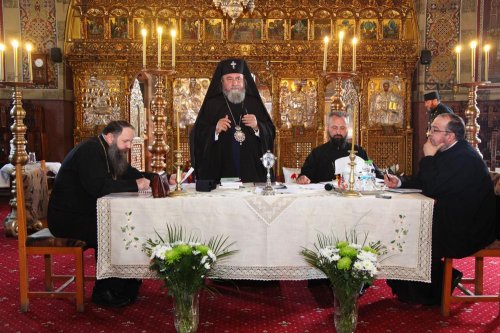 Conferinţe preoţeşti în Arhiepiscopia Sibiului Poza 71691