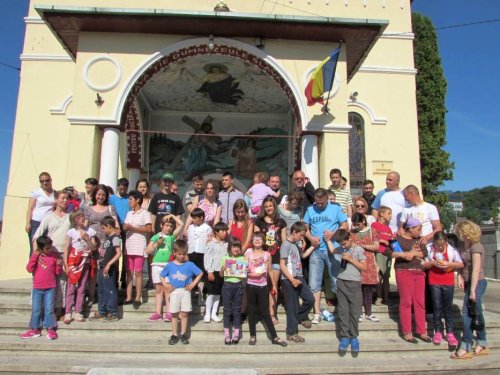 Activităţi cu copiii în Arhiepiscopia Vadului, Feleacului şi Clujului Poza 71544