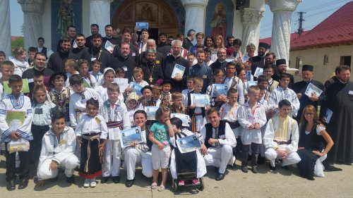 Festival internaţional de toacă şi clopote în oraşul Victoria Poza 70819