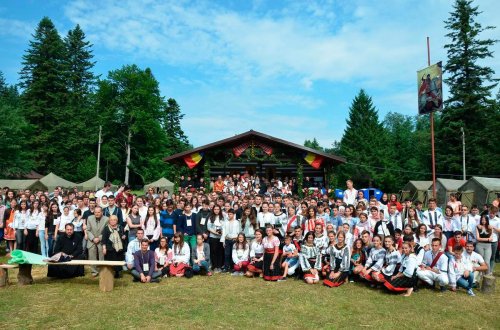 Adunarea Tinerilor Creştini Ortodocşi din Moldova Poza 70736