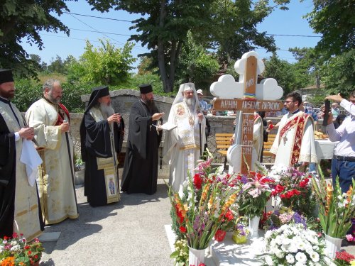 Parastas de 4 ani pentru părintele Arsenie Papacioc Poza 70699