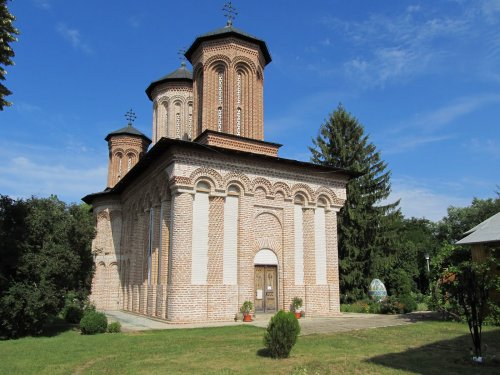 Comoara vechimii şi eternităţii din ostrovul Snagovului Poza 70684